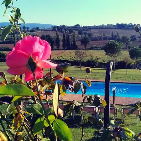 Nyaraló Morden Farmhouse With Pool In San Gemini